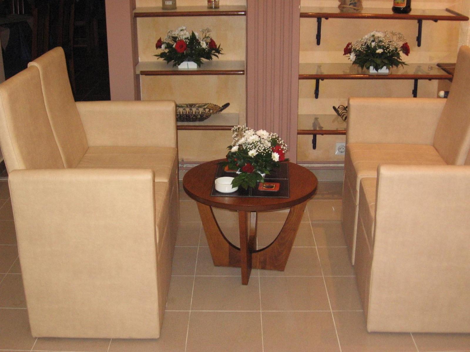 Hotel Tehnograd Kraljevo Luaran gambar