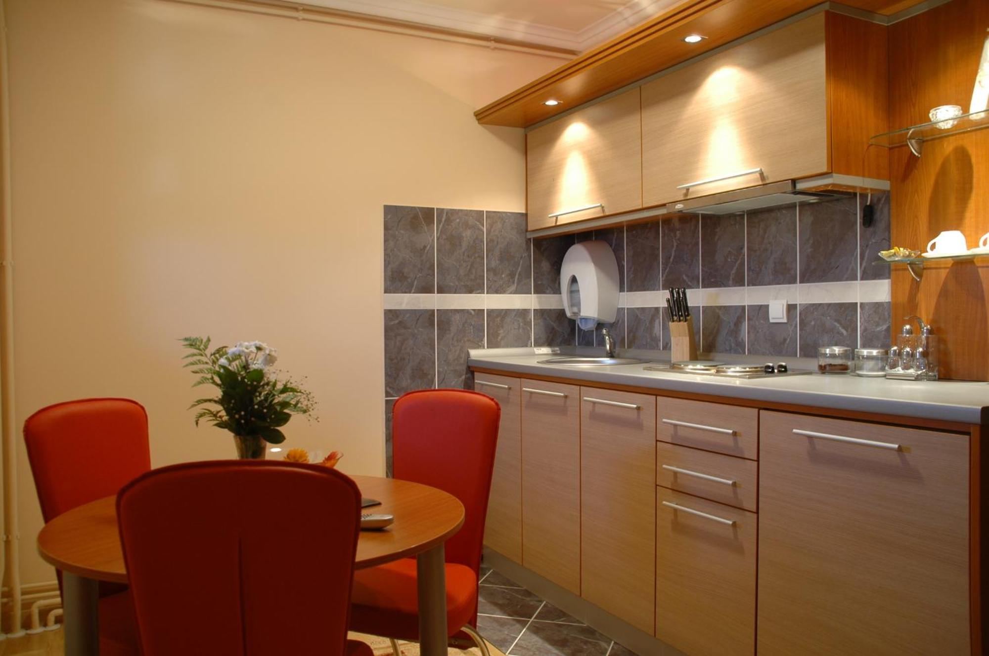 Hotel Tehnograd Kraljevo Luaran gambar
